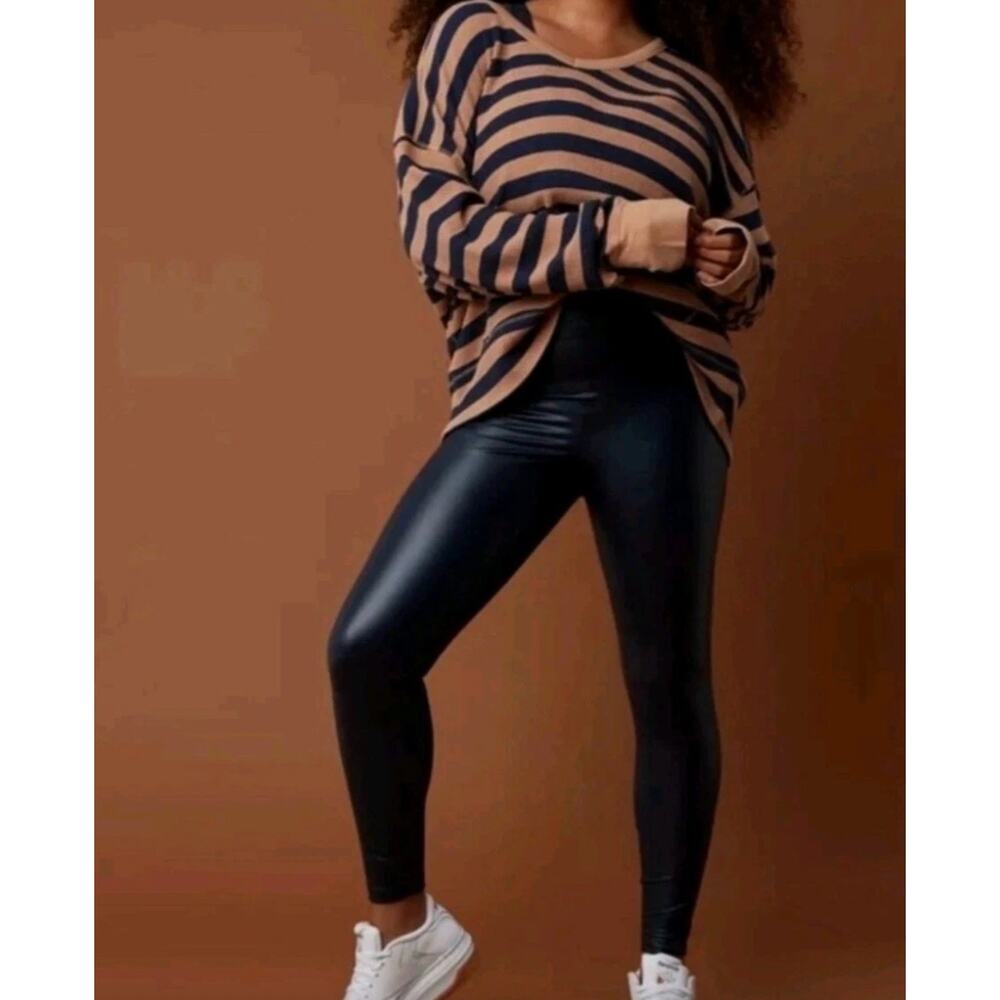 NWT Offline By Aerie Leather Leggings Small  Navy Blue High Waisted Vegan Fall‎